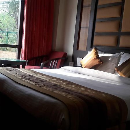 Hotel Southgate 西姆拉 外观 照片